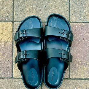 Anti- Slip Men Light Weight Rubber Slippers
